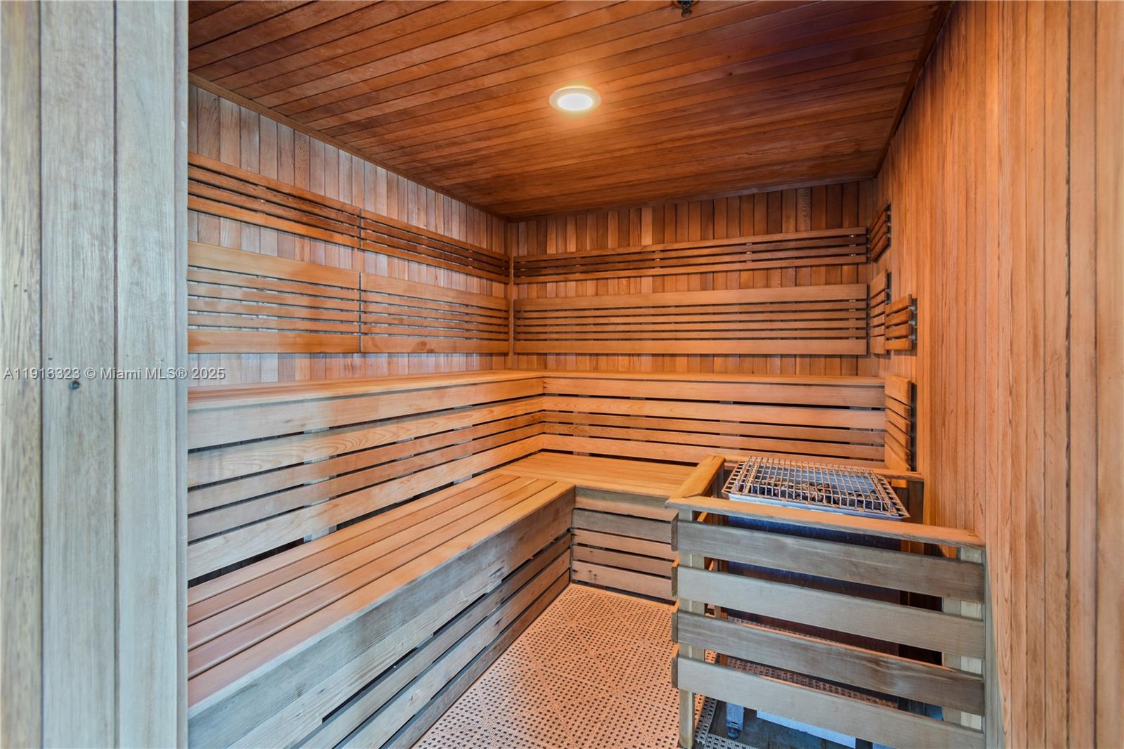 1800 N Bayshore Dr # 2604