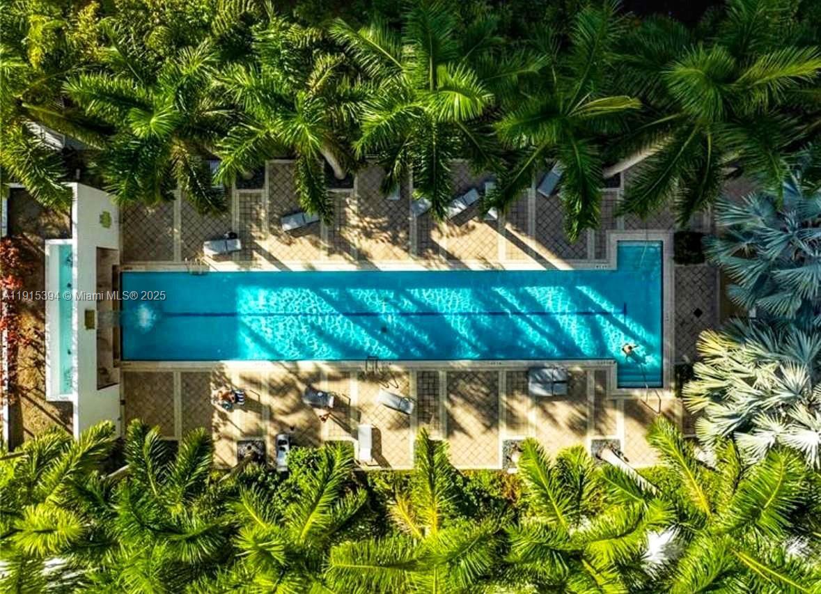 133 NE 2nd Ave # 1710