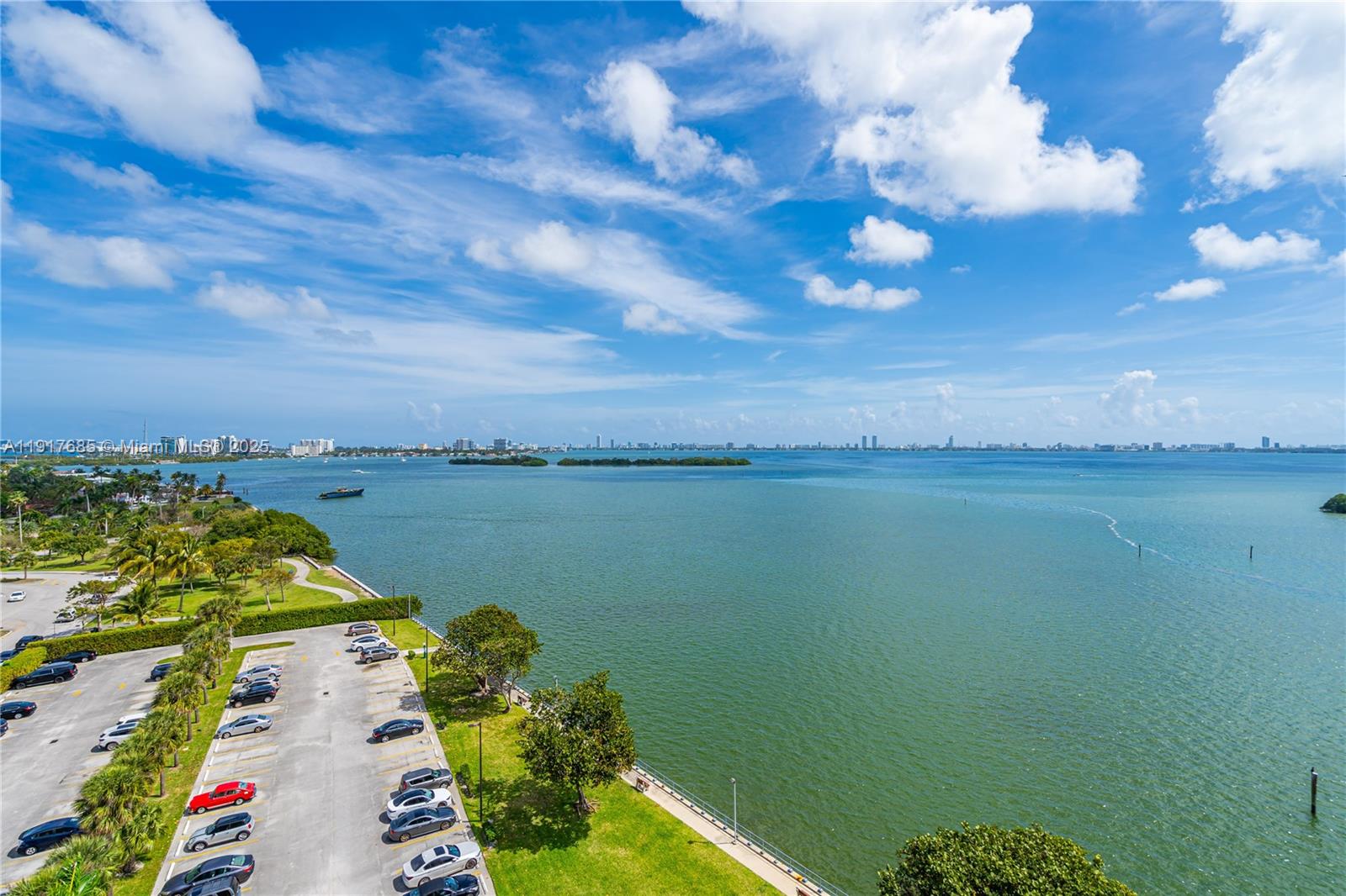 880 NE 69th St # 10R