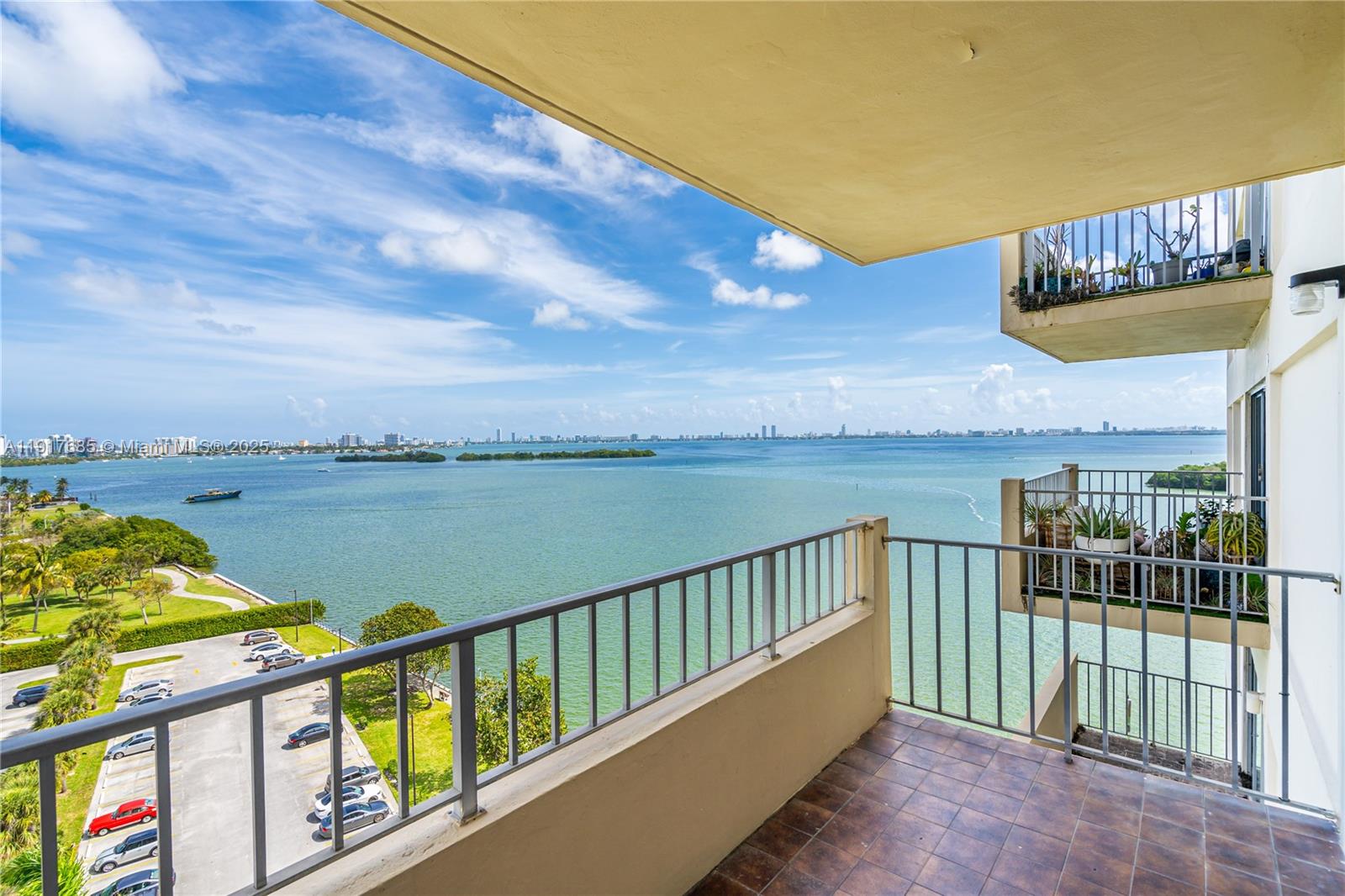 880 NE 69th St # 10R