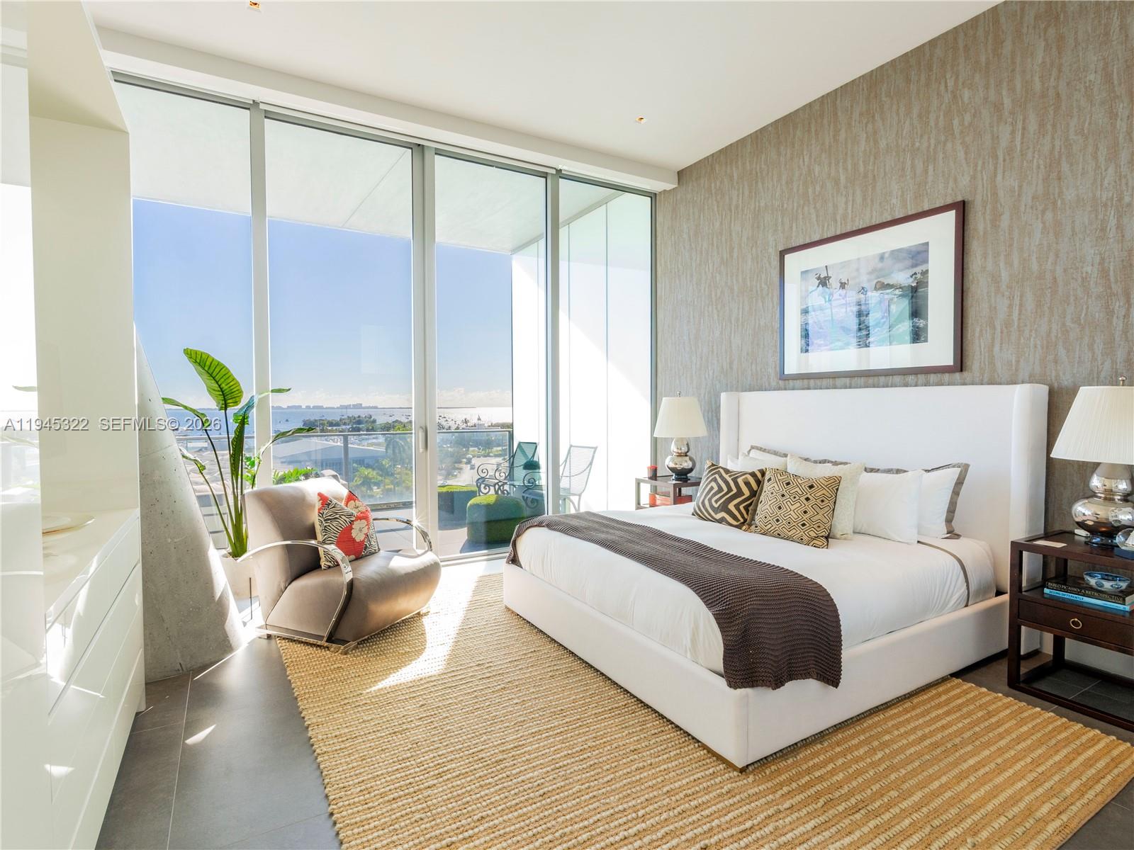 2675 S Bayshore Dr # 603S