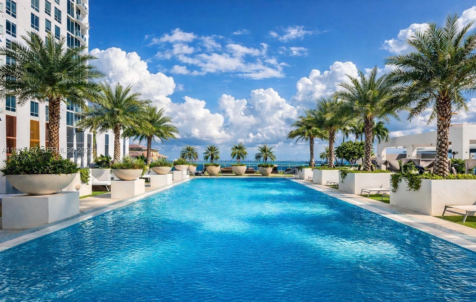 600 NE 27th St # 1001