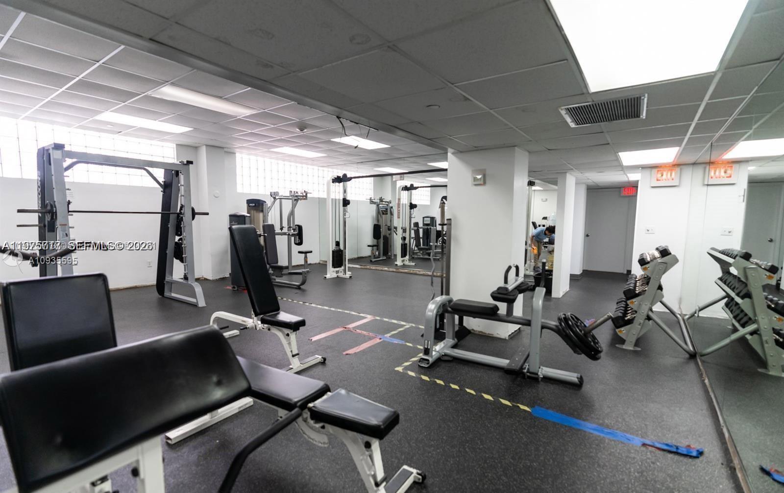 3301 NE 5th Ave # 03 Unit: PH-03