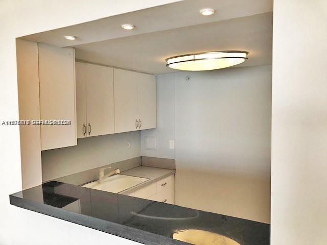 3301 NE 5th Ave # 03 Unit: PH-03