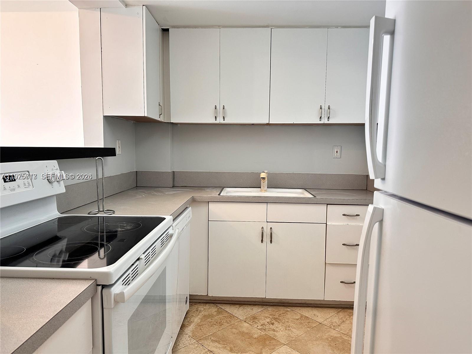 3301 NE 5th Ave # 03 Unit: PH-03