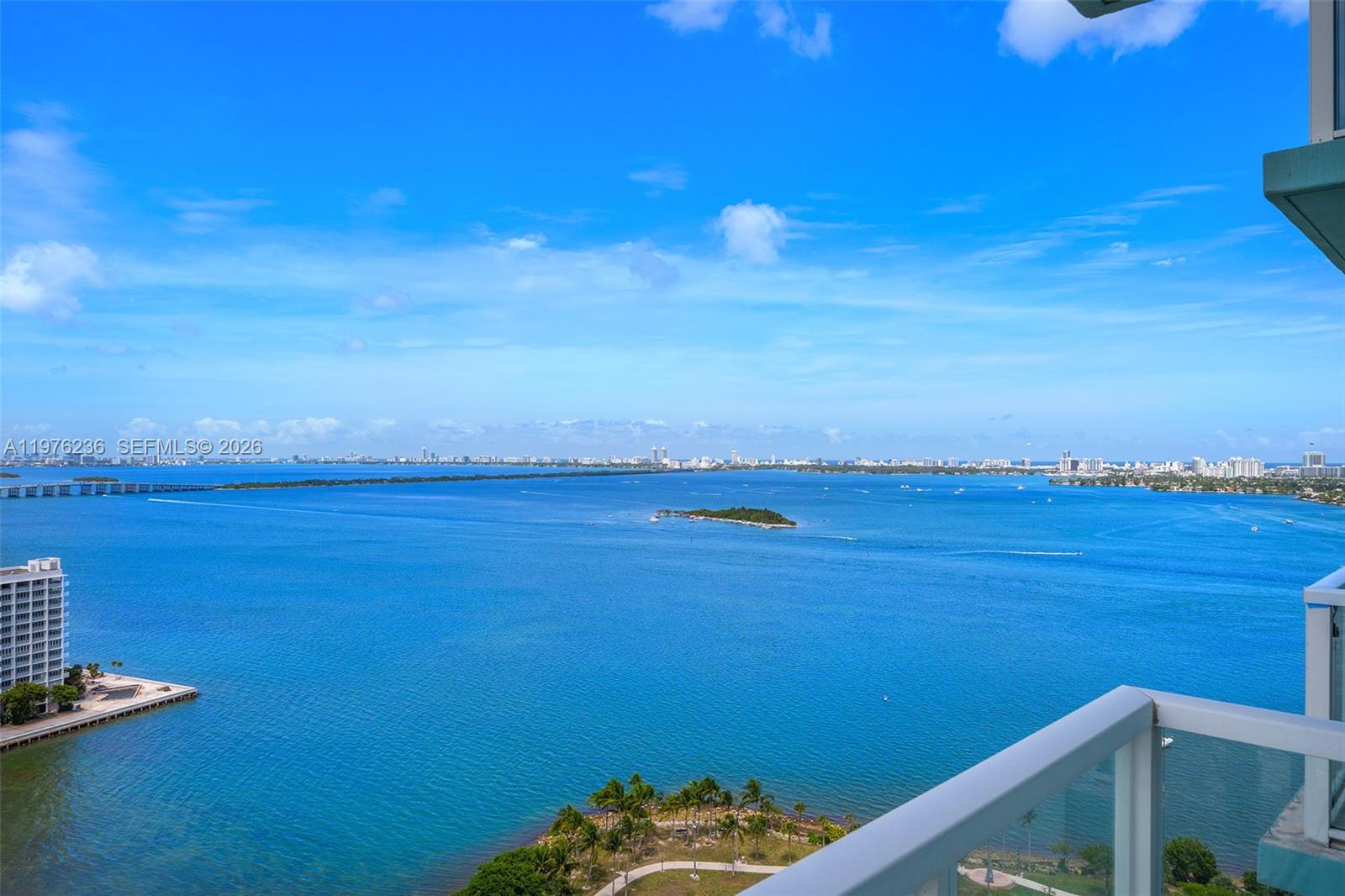 1900 N Bayshore Dr # 2512