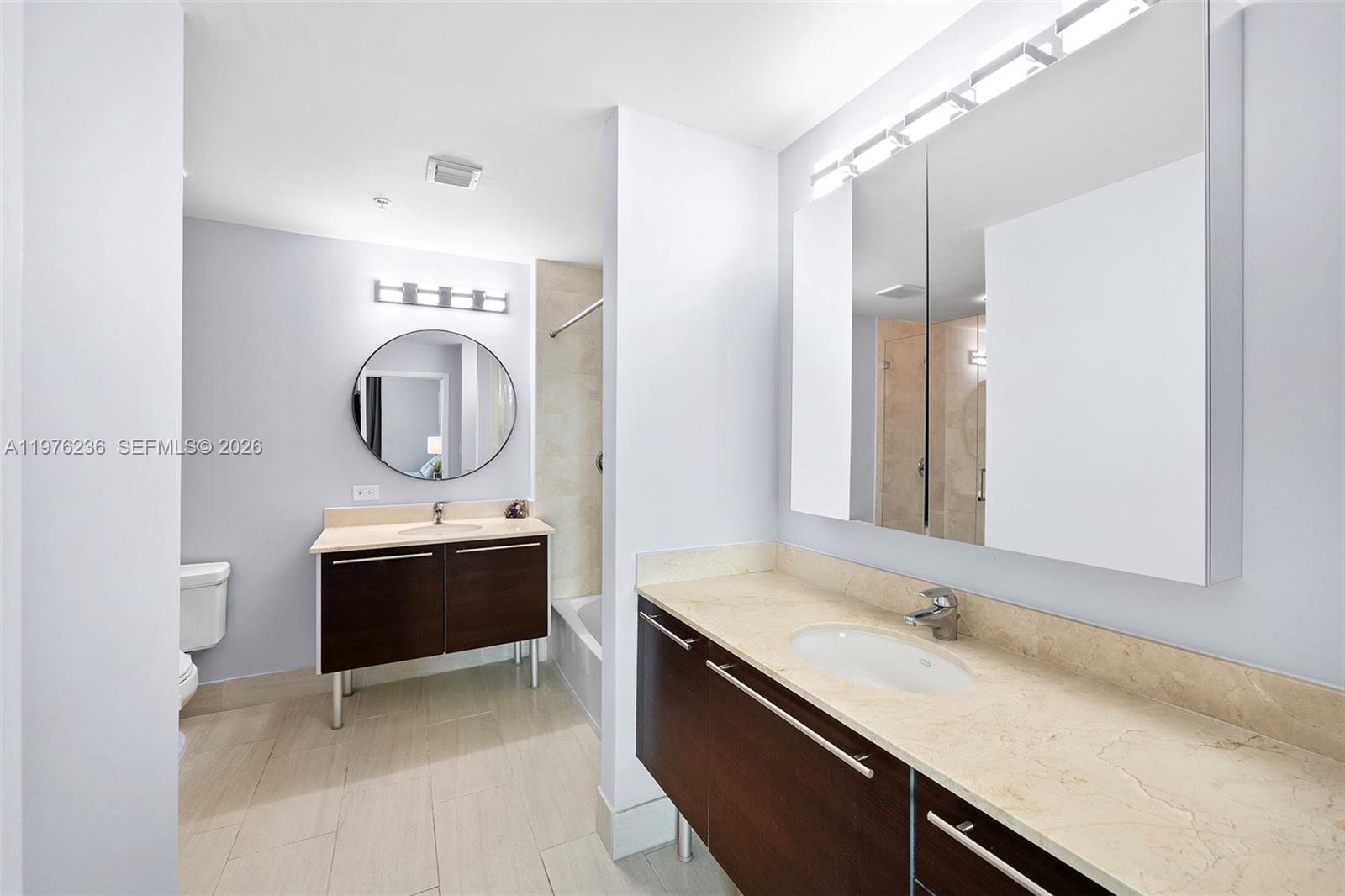 1900 N Bayshore Dr # 2512