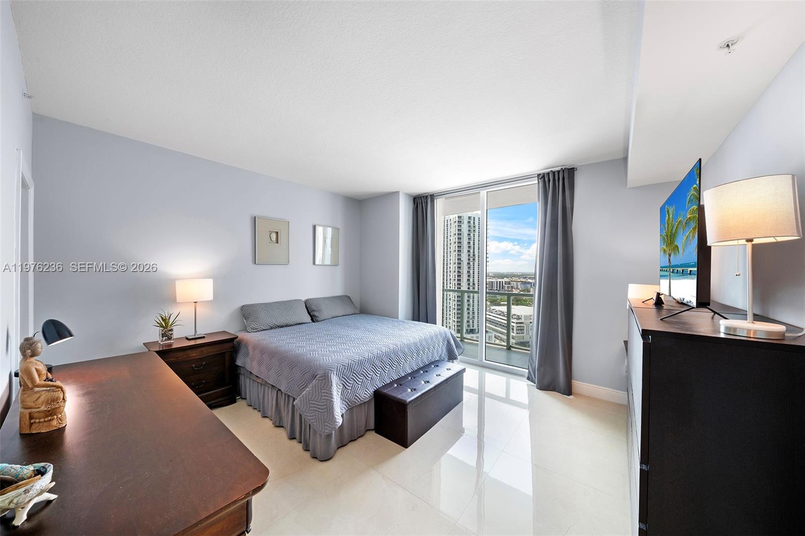 1900 N Bayshore Dr # 2512
