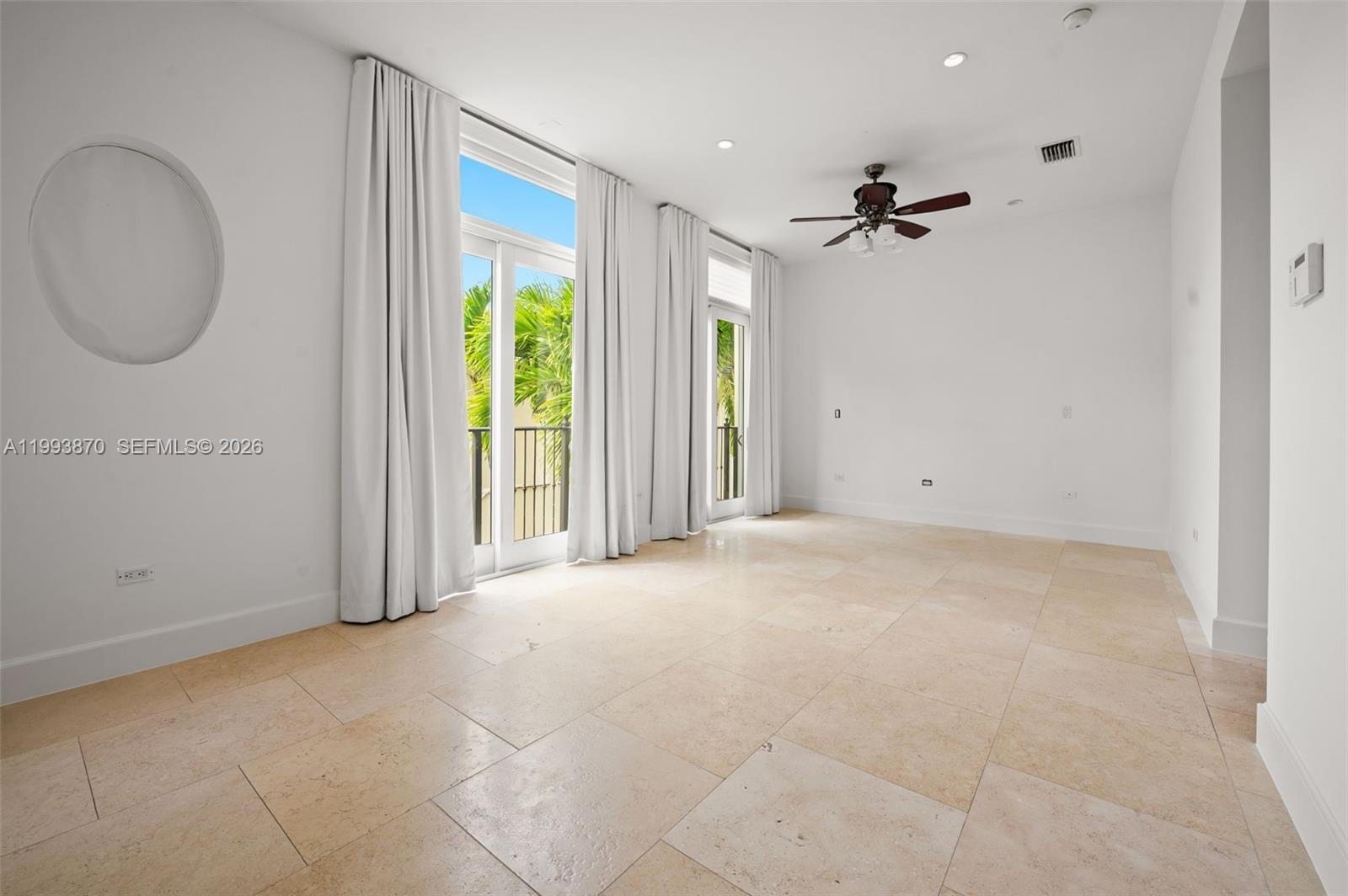530 Valencia Ave # 2