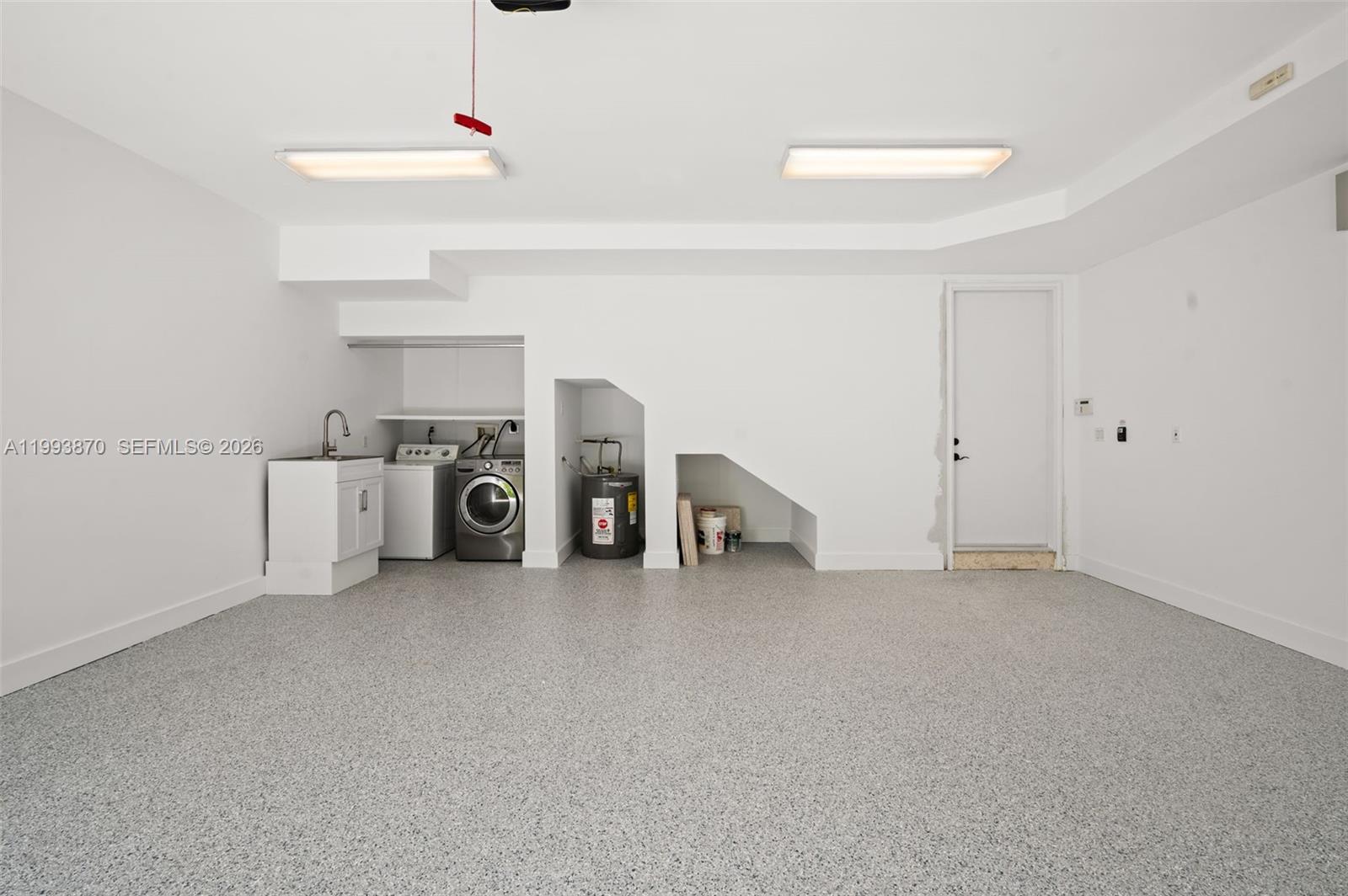 530 Valencia Ave # 2