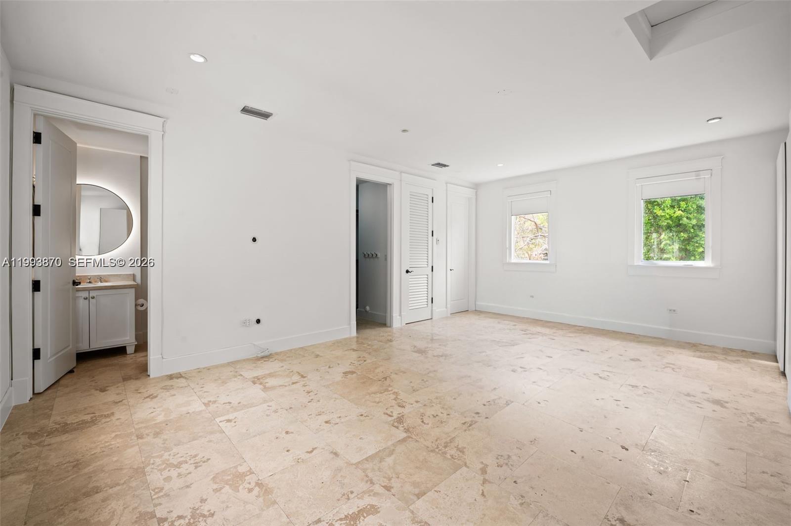 530 Valencia Ave # 2