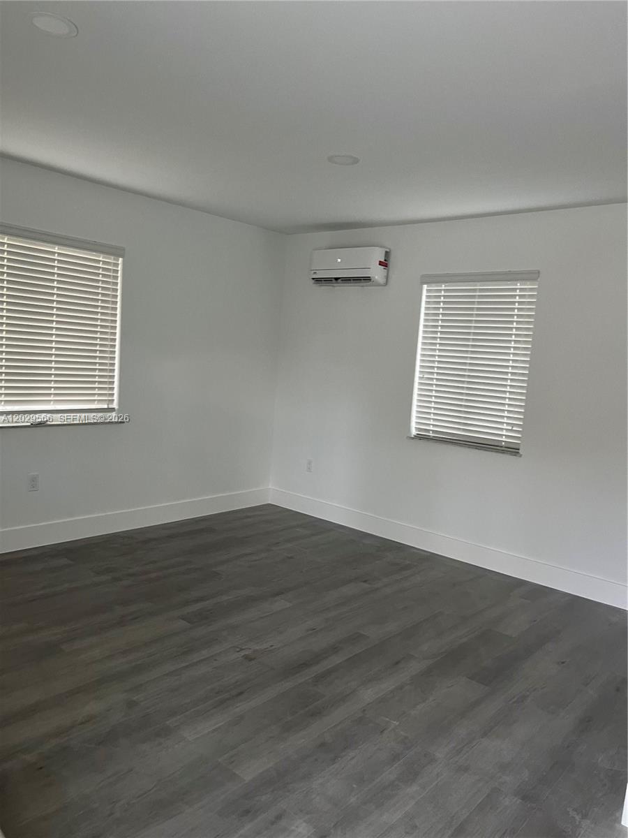 502 & 510 SW 27th Ave