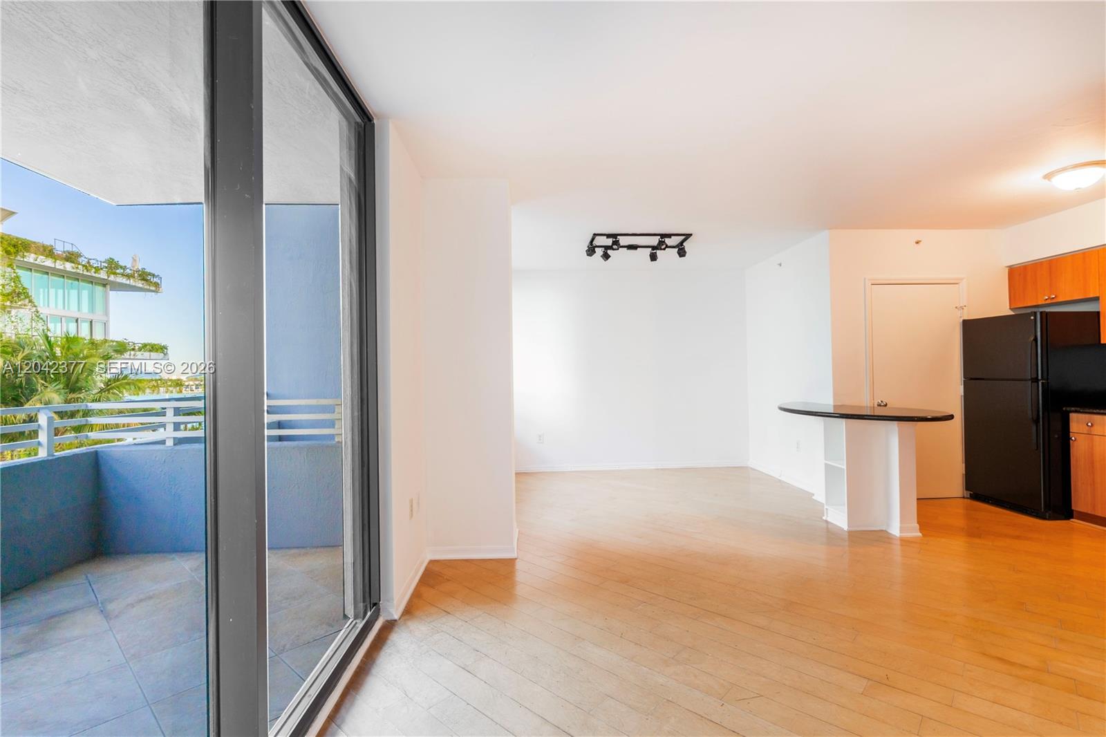 1330 West Ave # 610