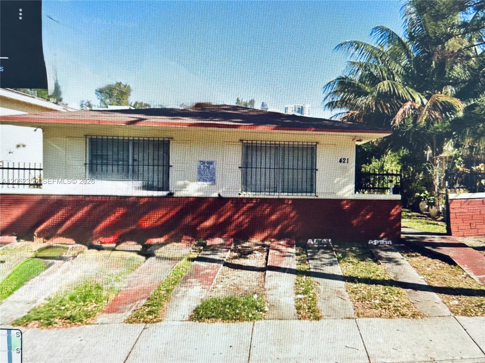 421 SW 9th Ave