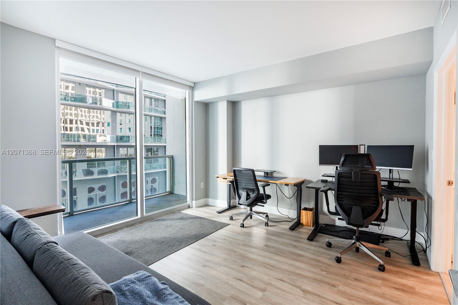 55 SE 6th St # 1205