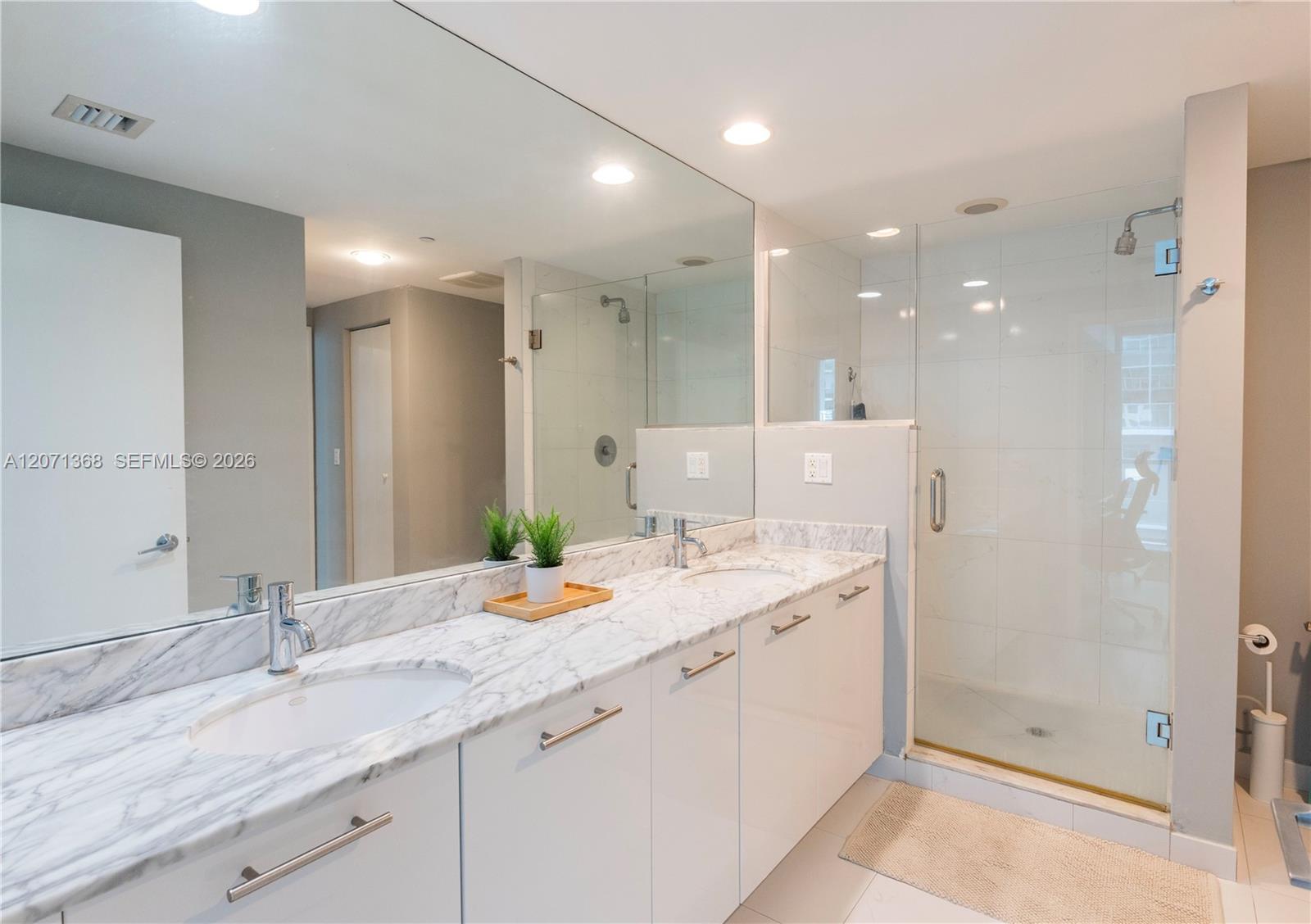 55 SE 6th St # 1205