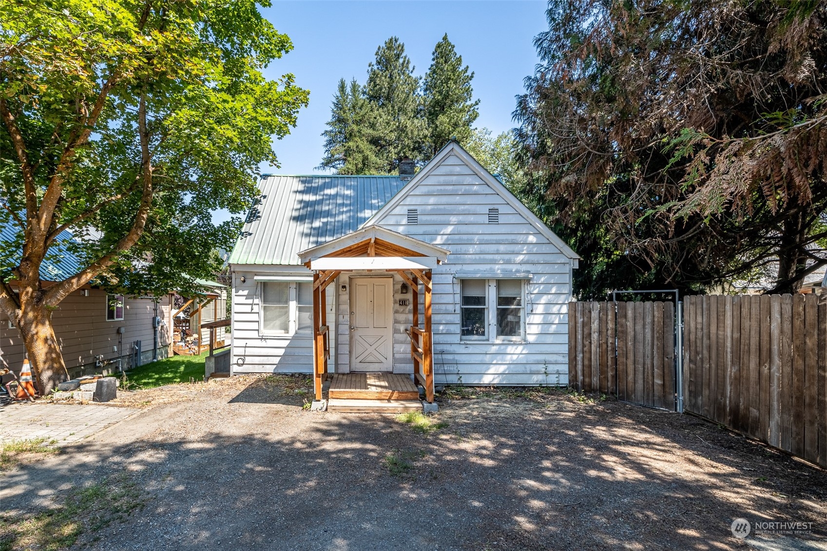 418 Cedar Street