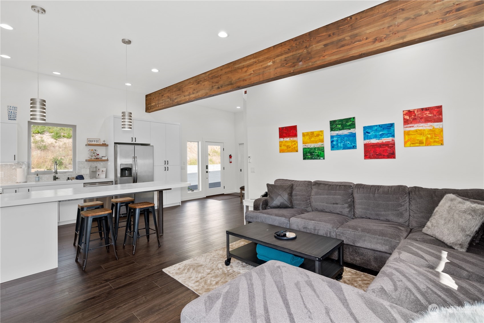 5674 Mountain Lane