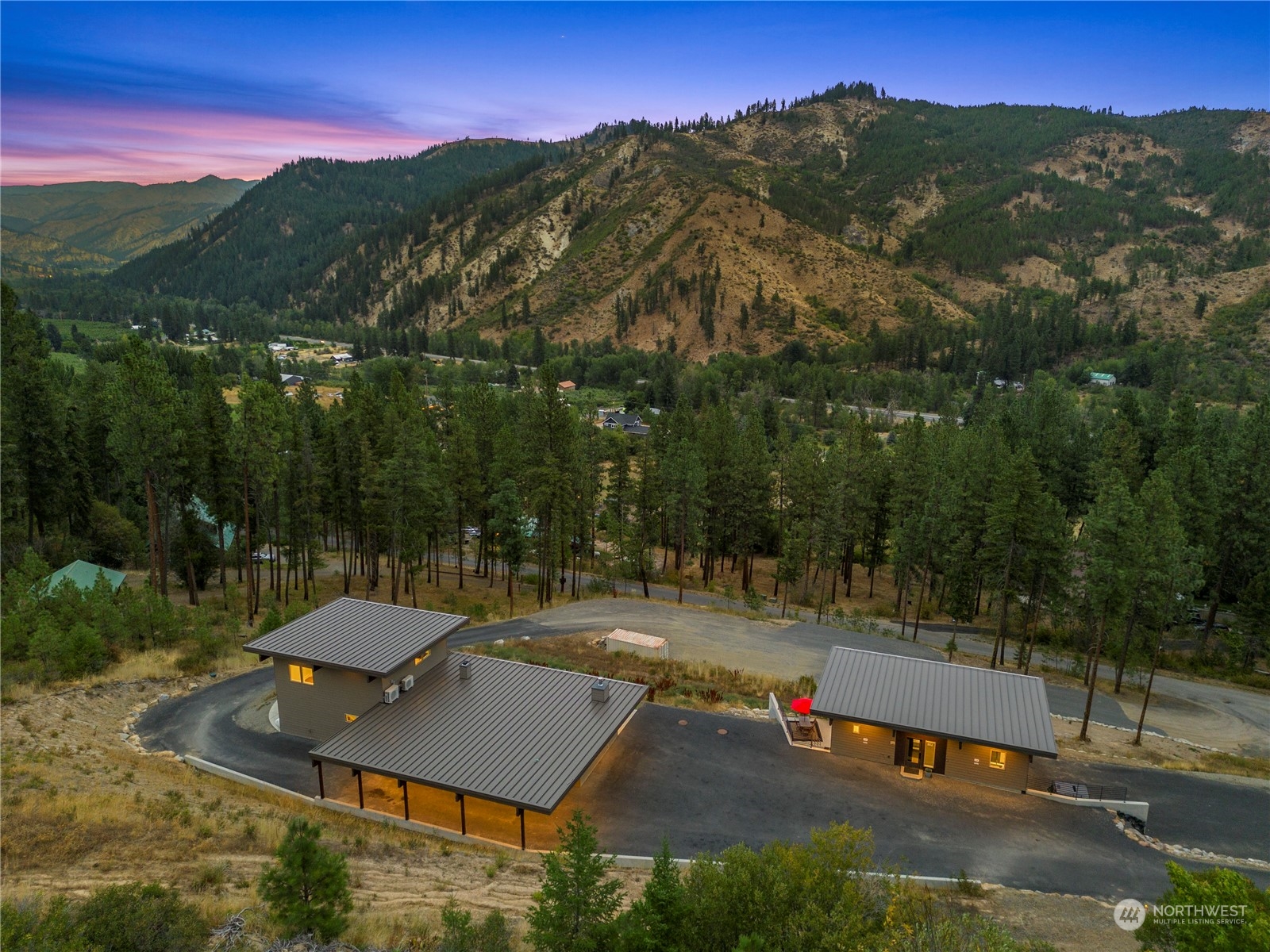 5674 Mountain Lane