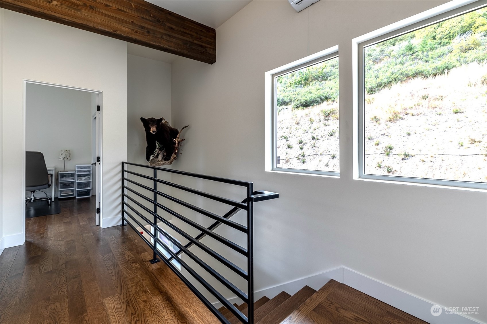 5674 Mountain Lane