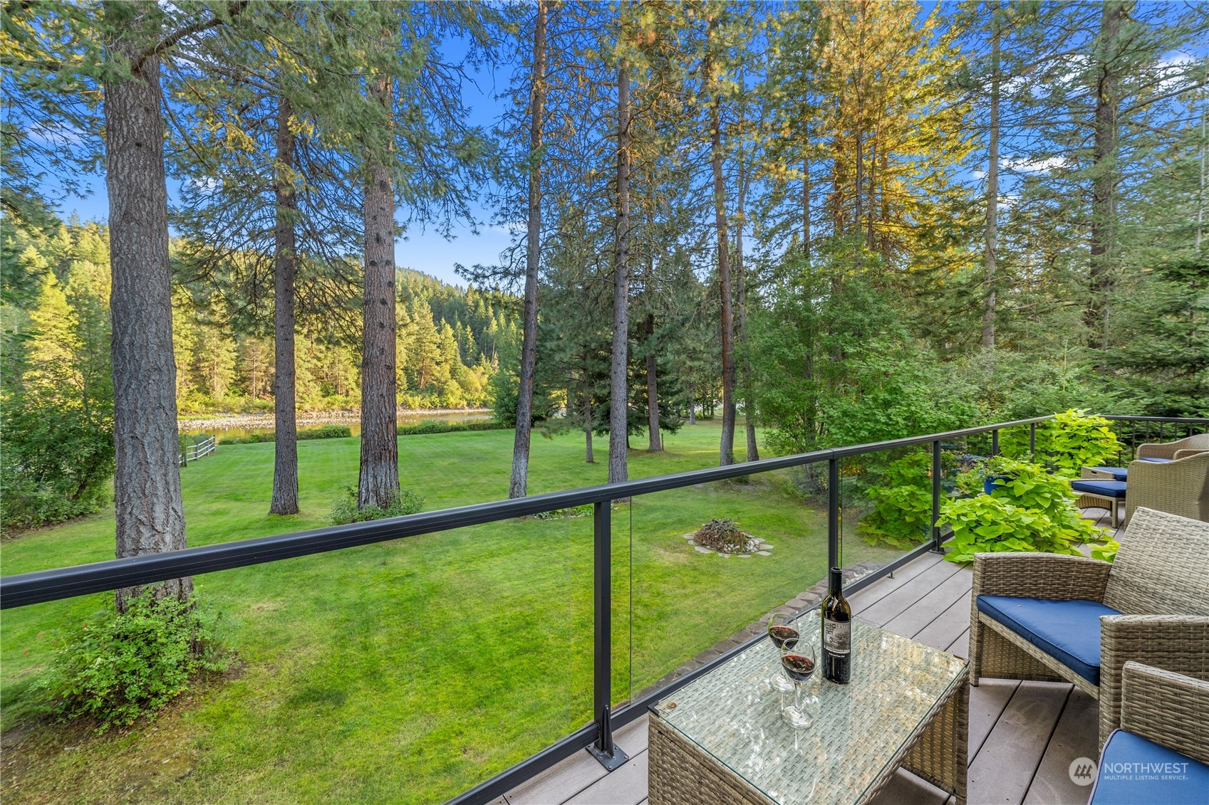 15885 River Road