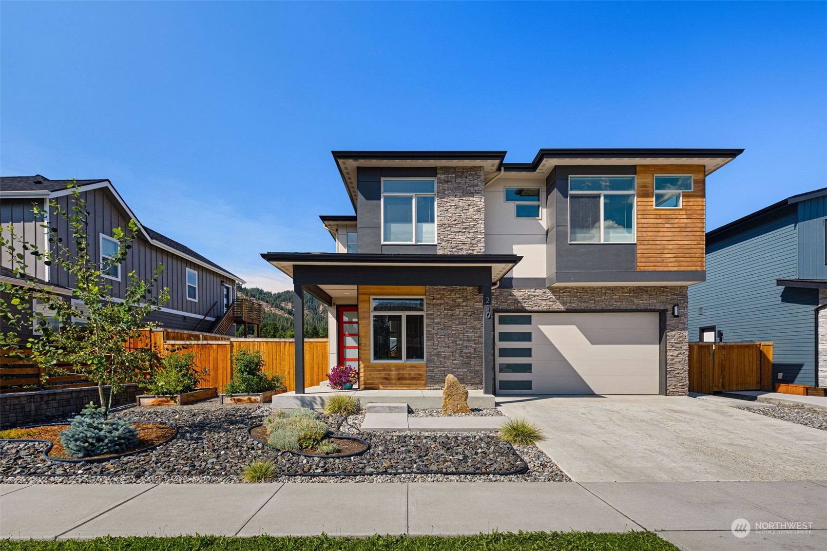 210 Pinegrass