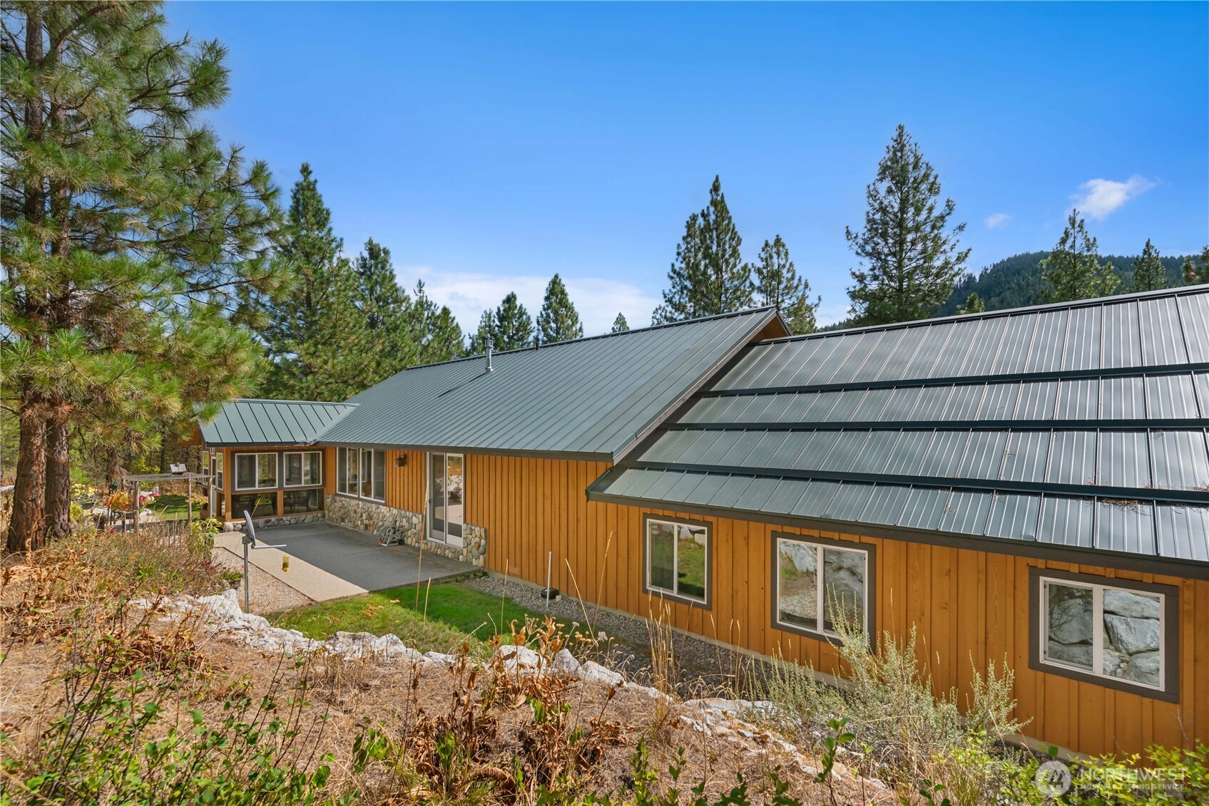 230 Fawn Lane