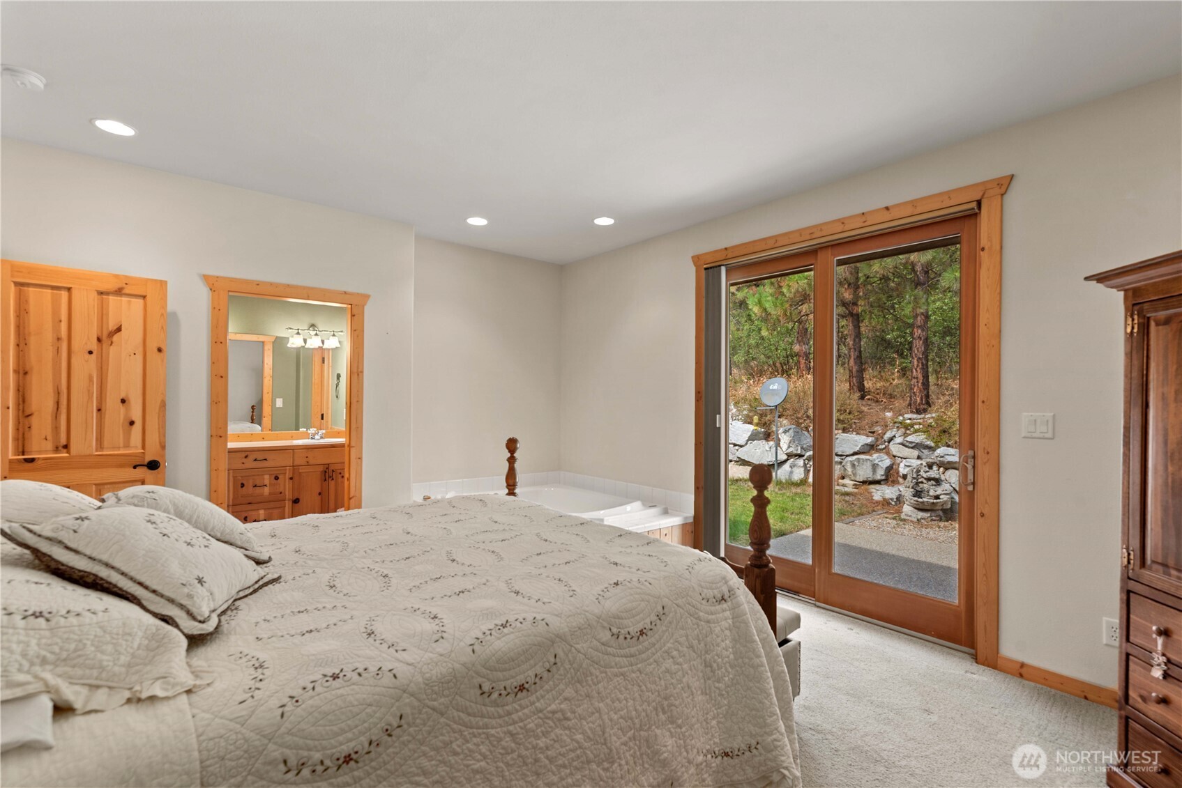 230 Fawn Lane