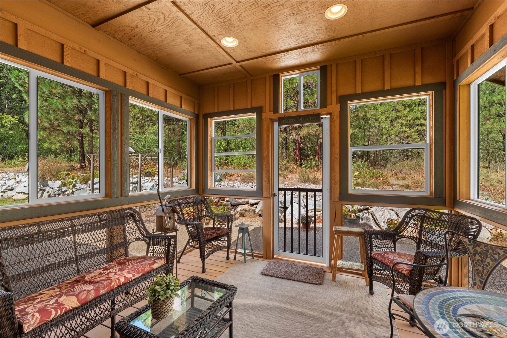 230 Fawn Lane
