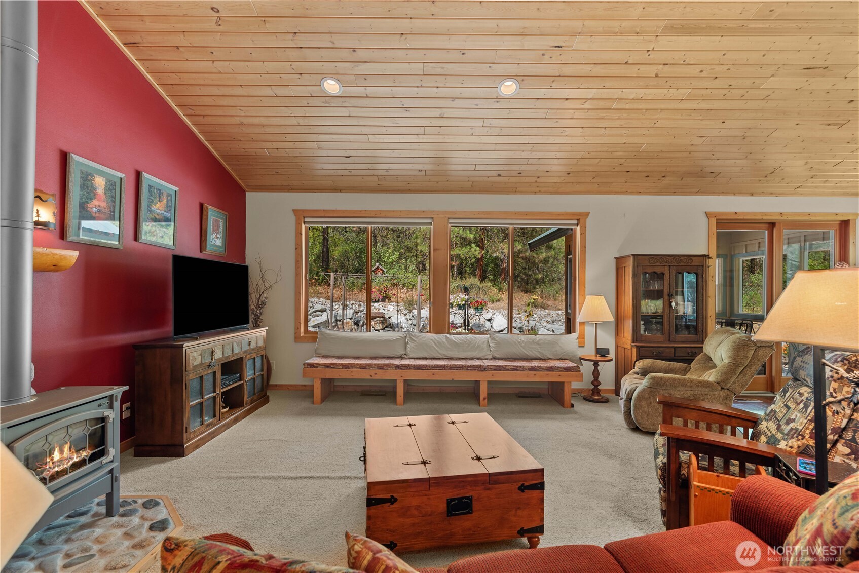 230 Fawn Lane