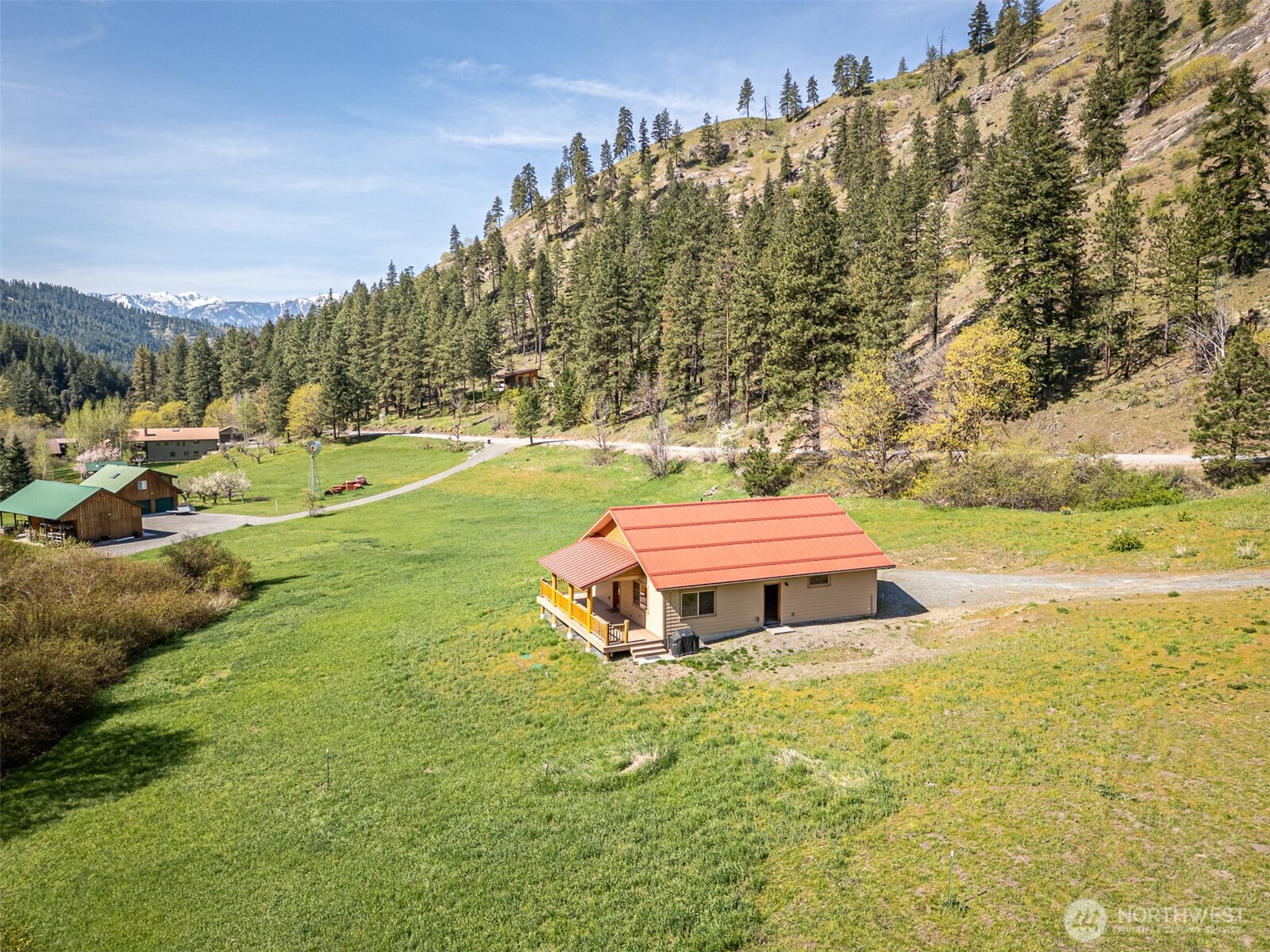 8895 Eagle Creek