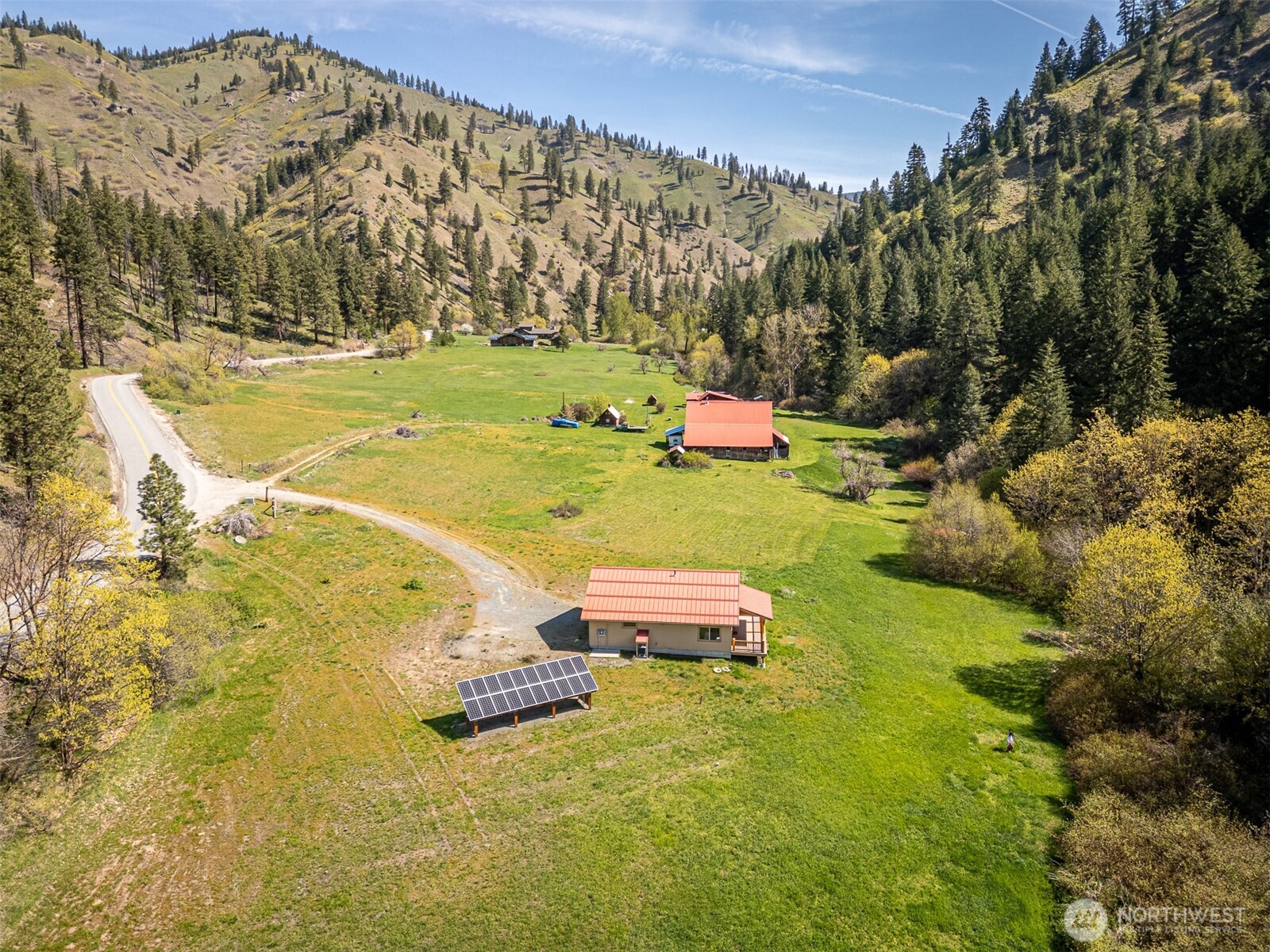 8895 Eagle Creek