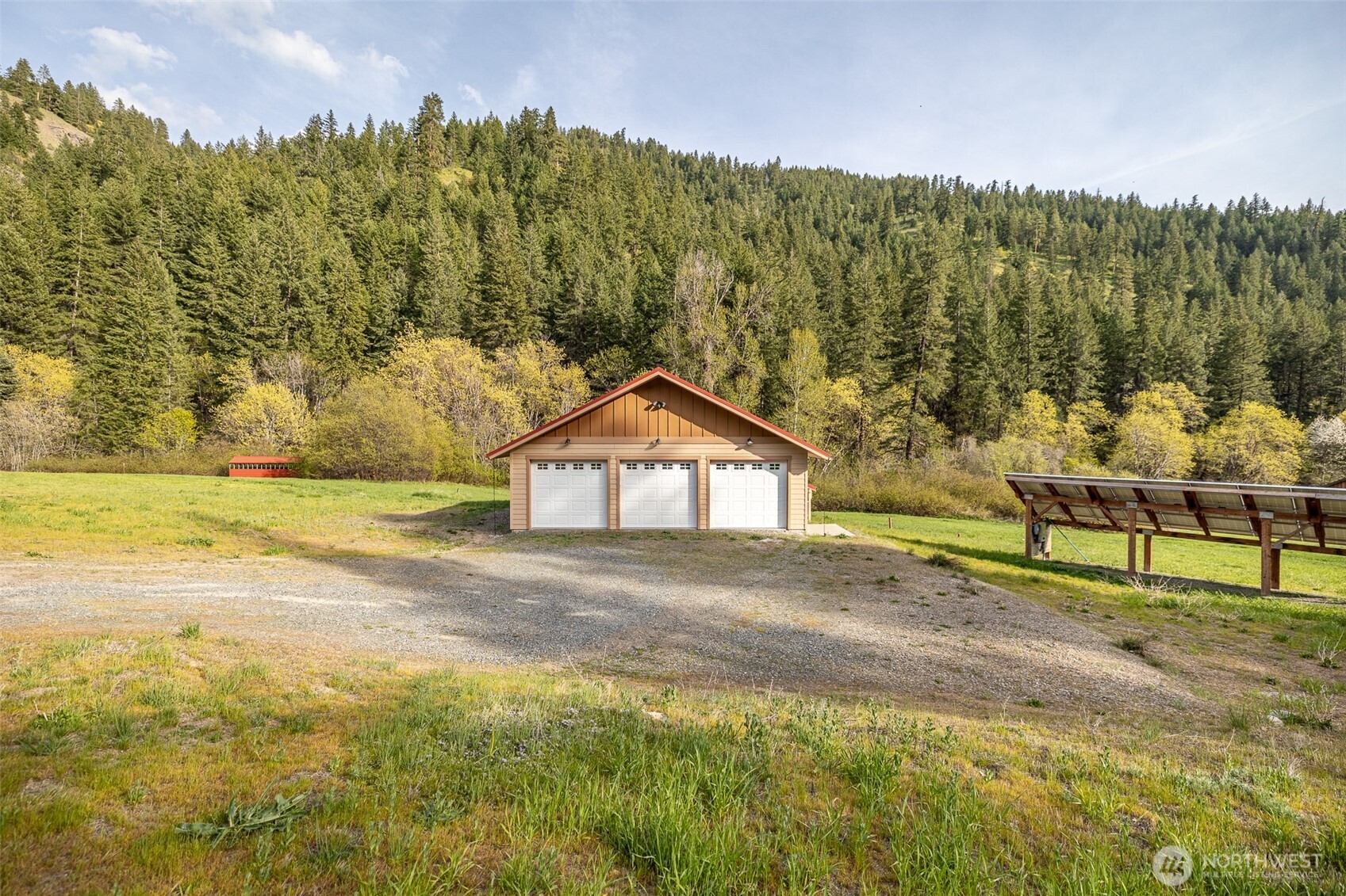 8895 Eagle Creek