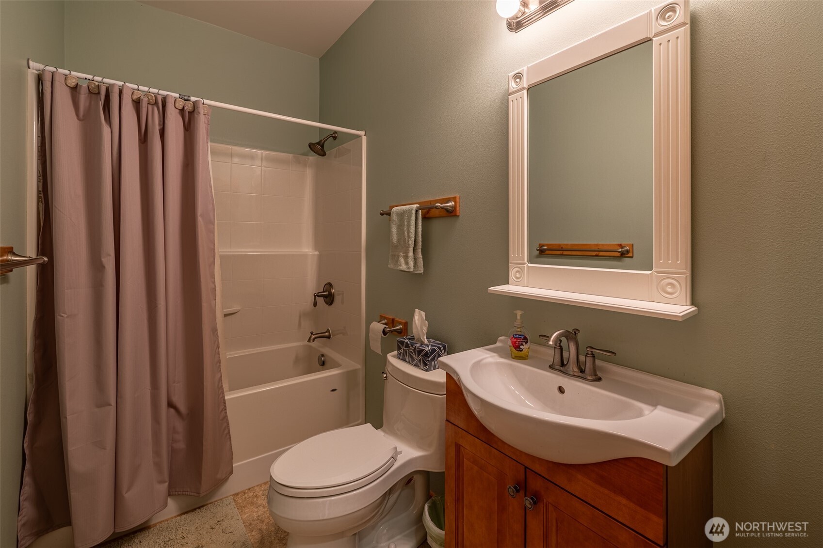 8895 Eagle Creek
