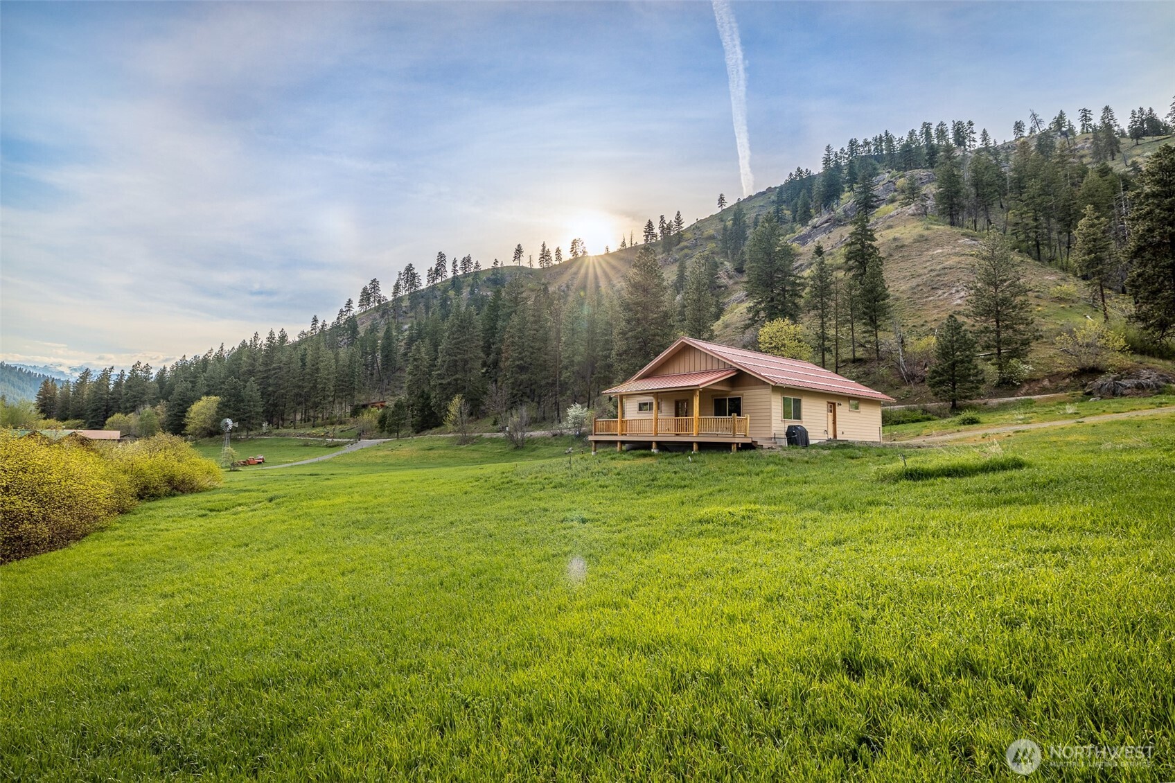 8895 Eagle Creek