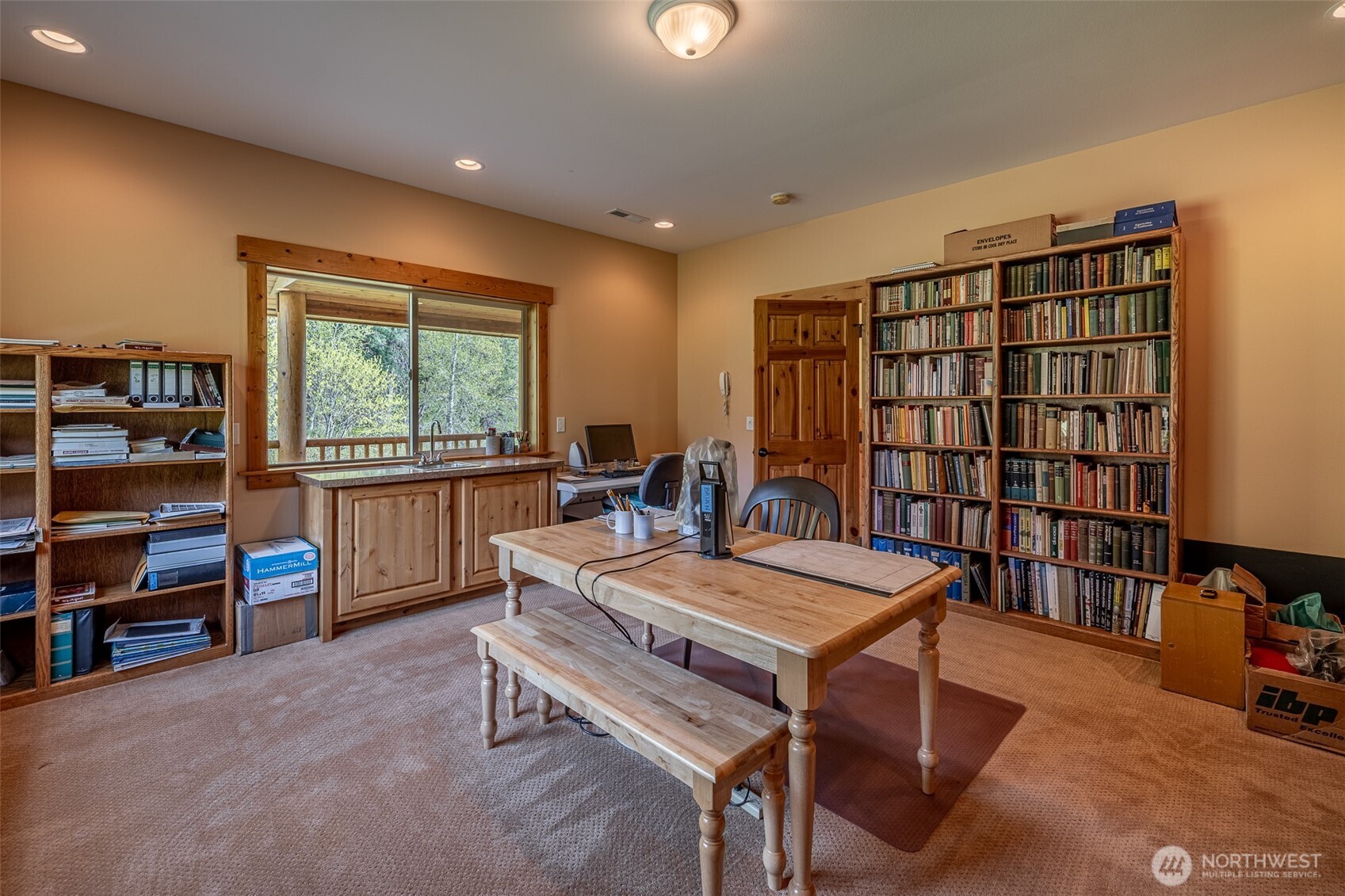 8895 Eagle Creek