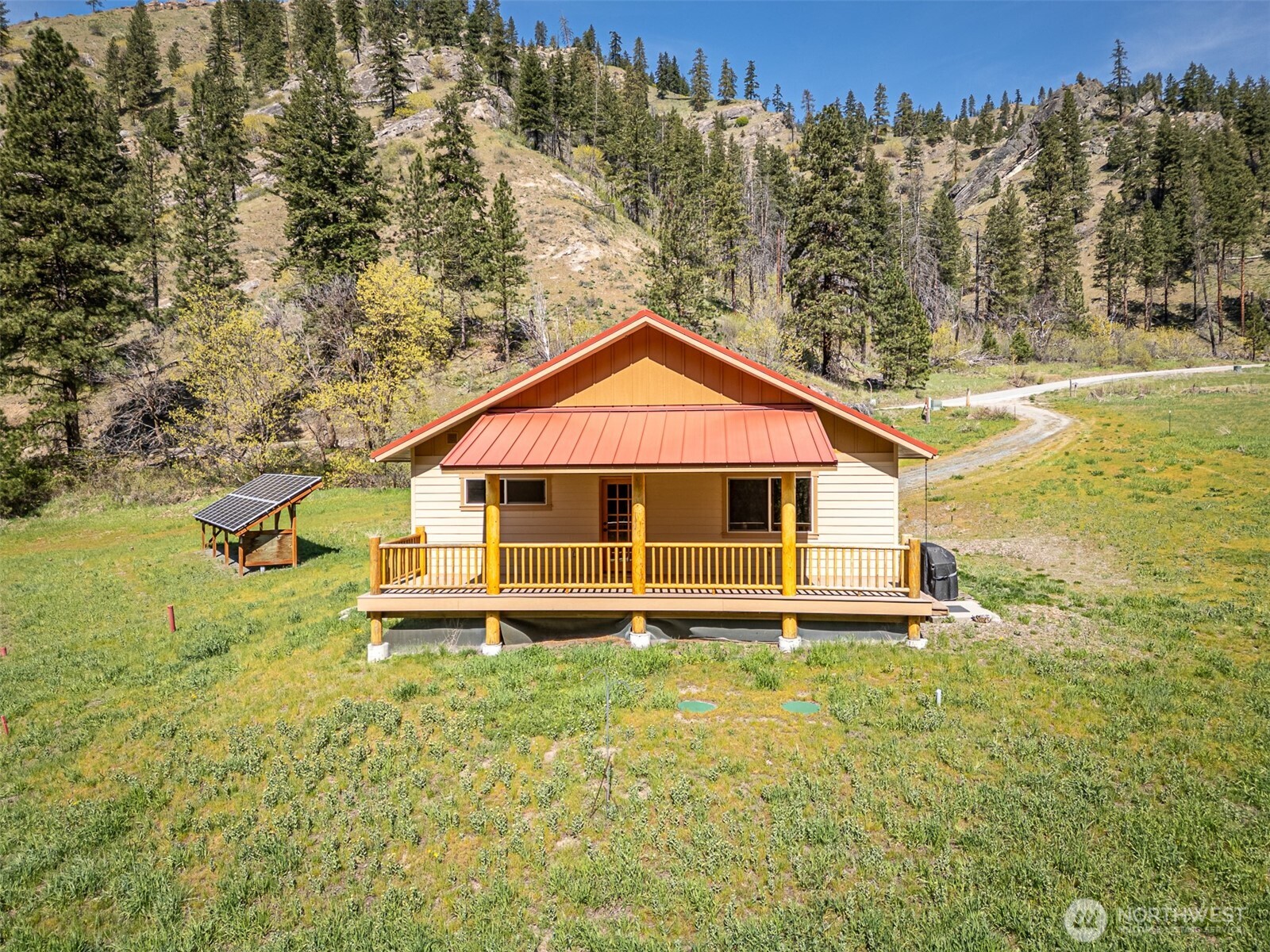 8895 Eagle Creek