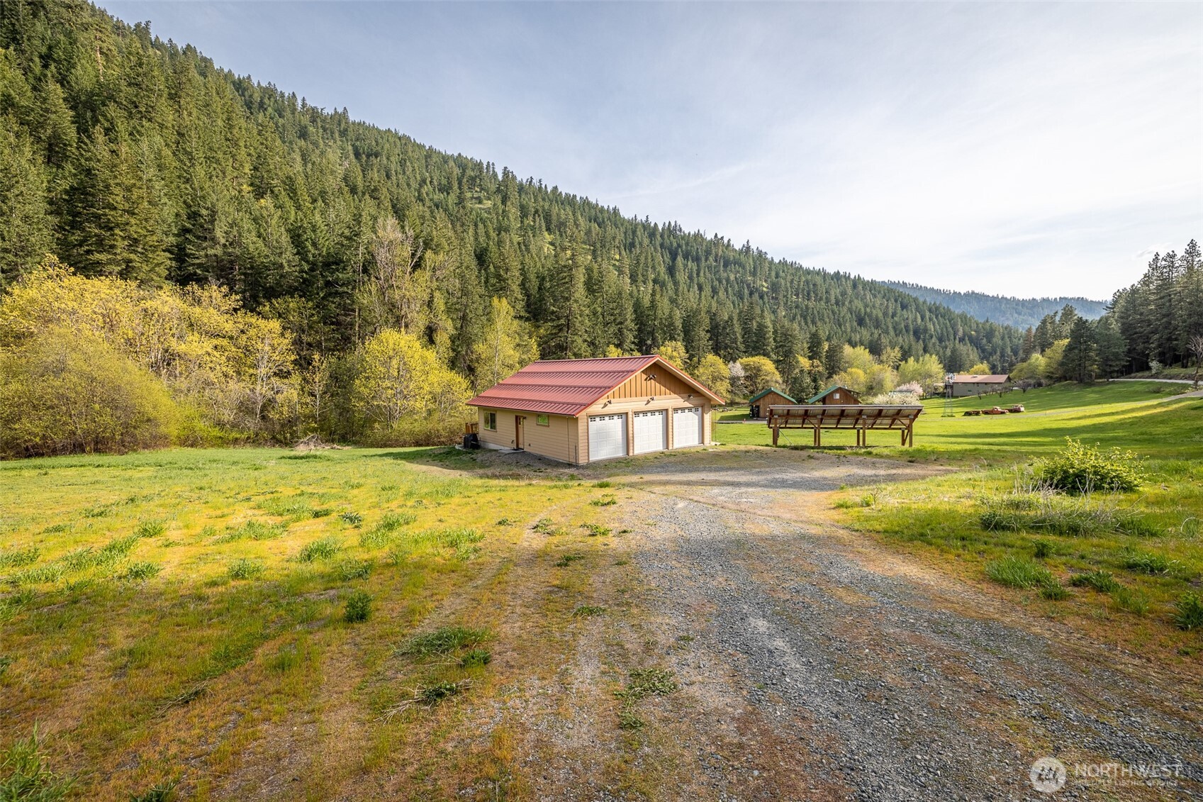 8895 Eagle Creek