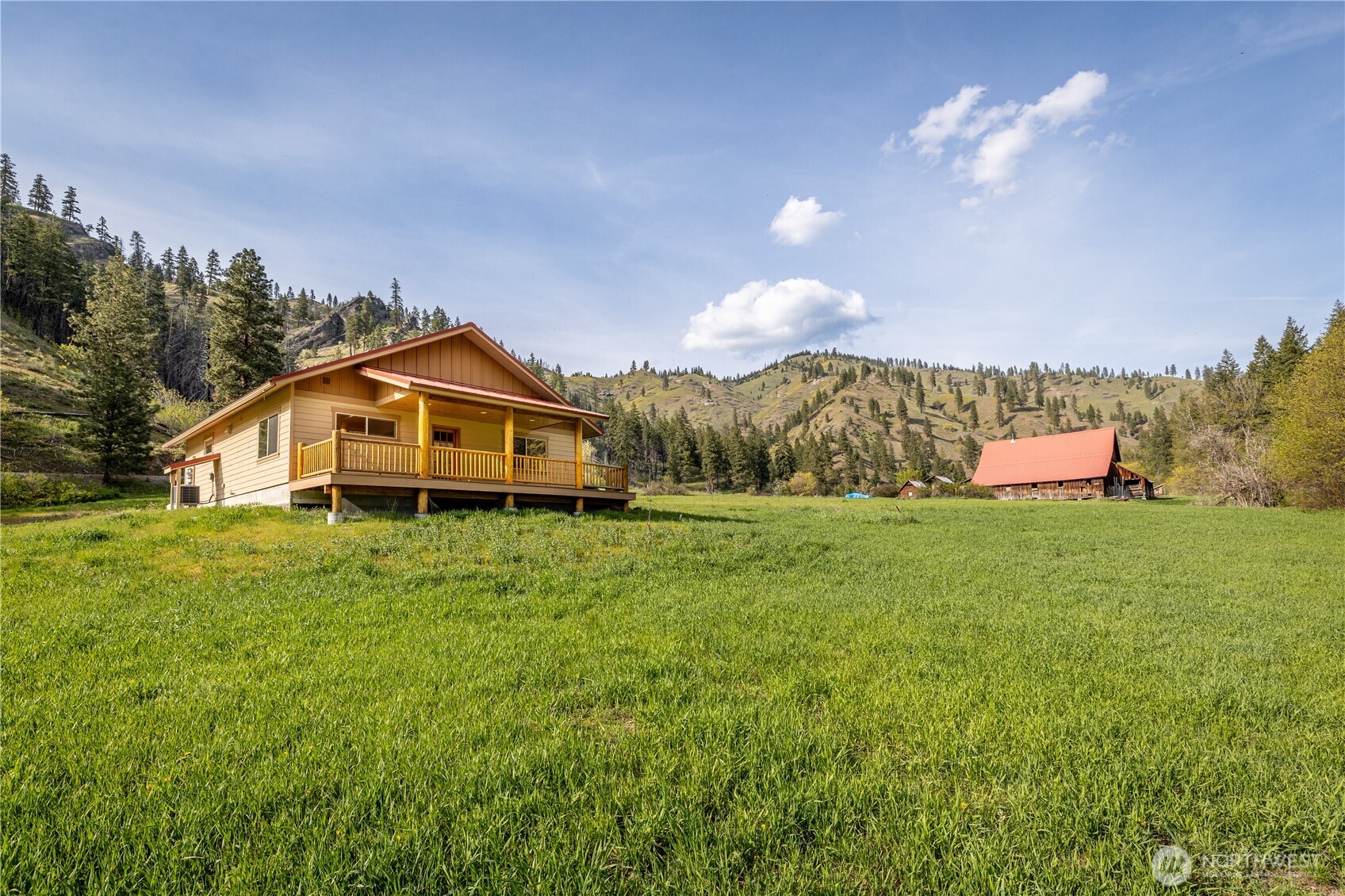 8895 Eagle Creek