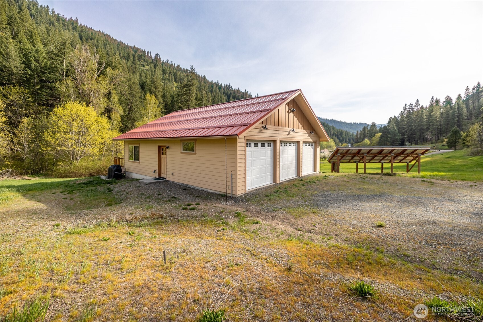 8895 Eagle Creek