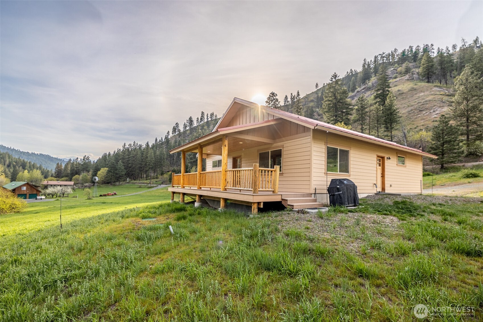 8895 Eagle Creek