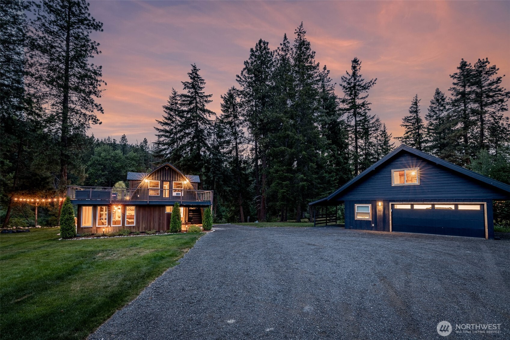 18832 Pine Loop
