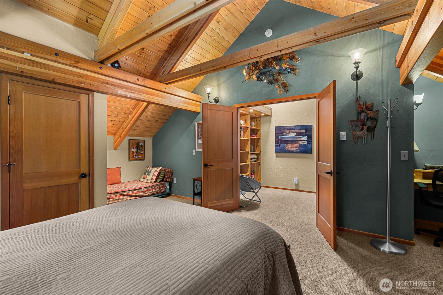 2304 Pine Tree Lane