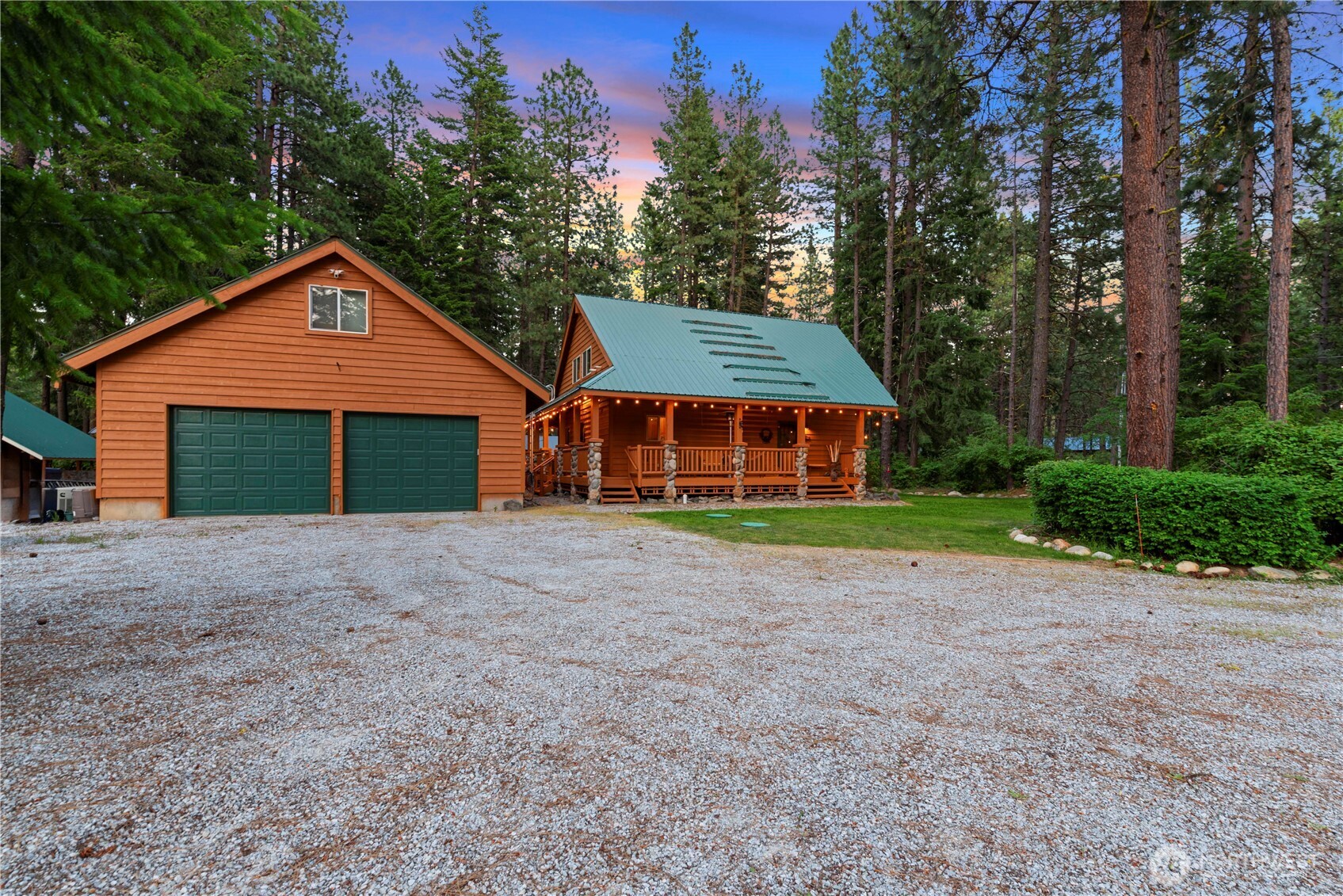 18880 Pine Loop