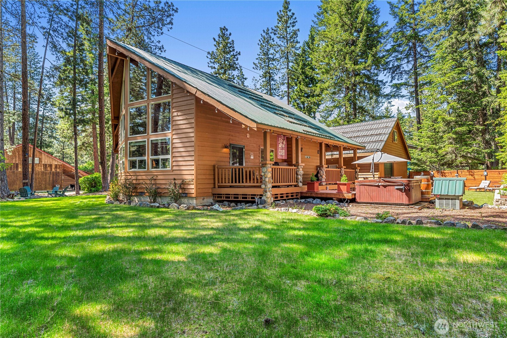 18880 Pine Loop