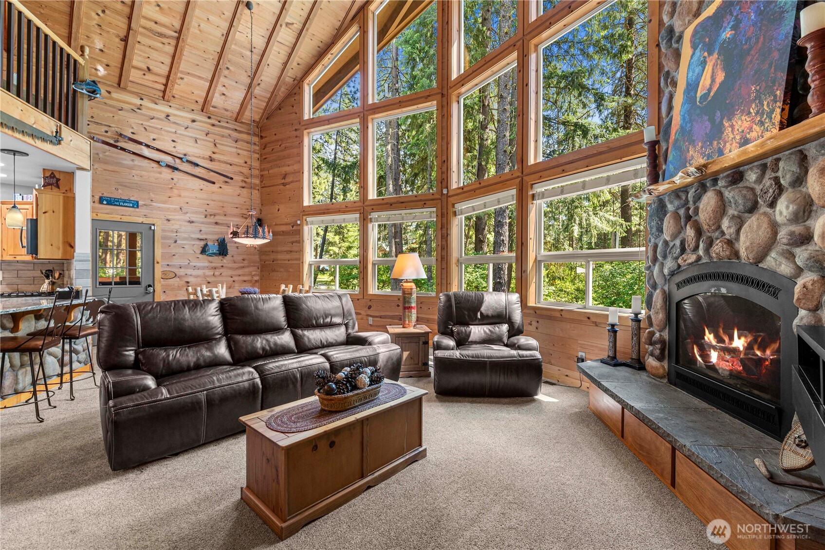 18880 Pine Loop