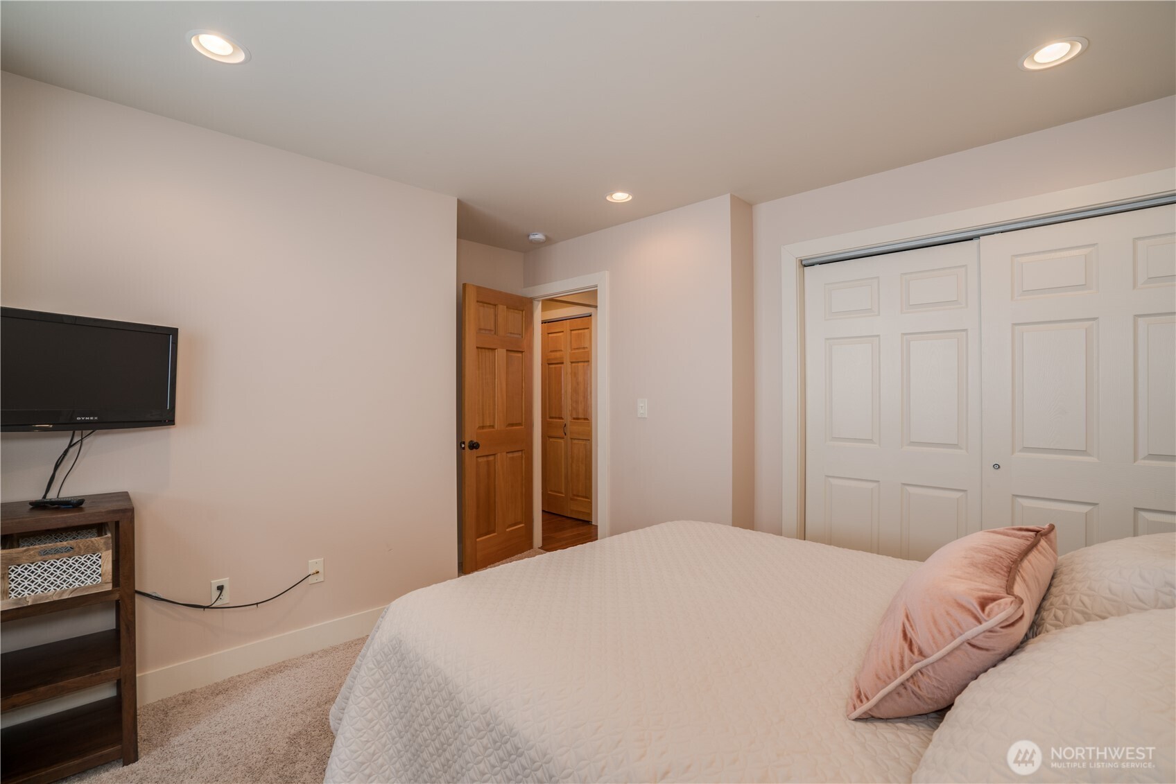 2252 Riffle Drive