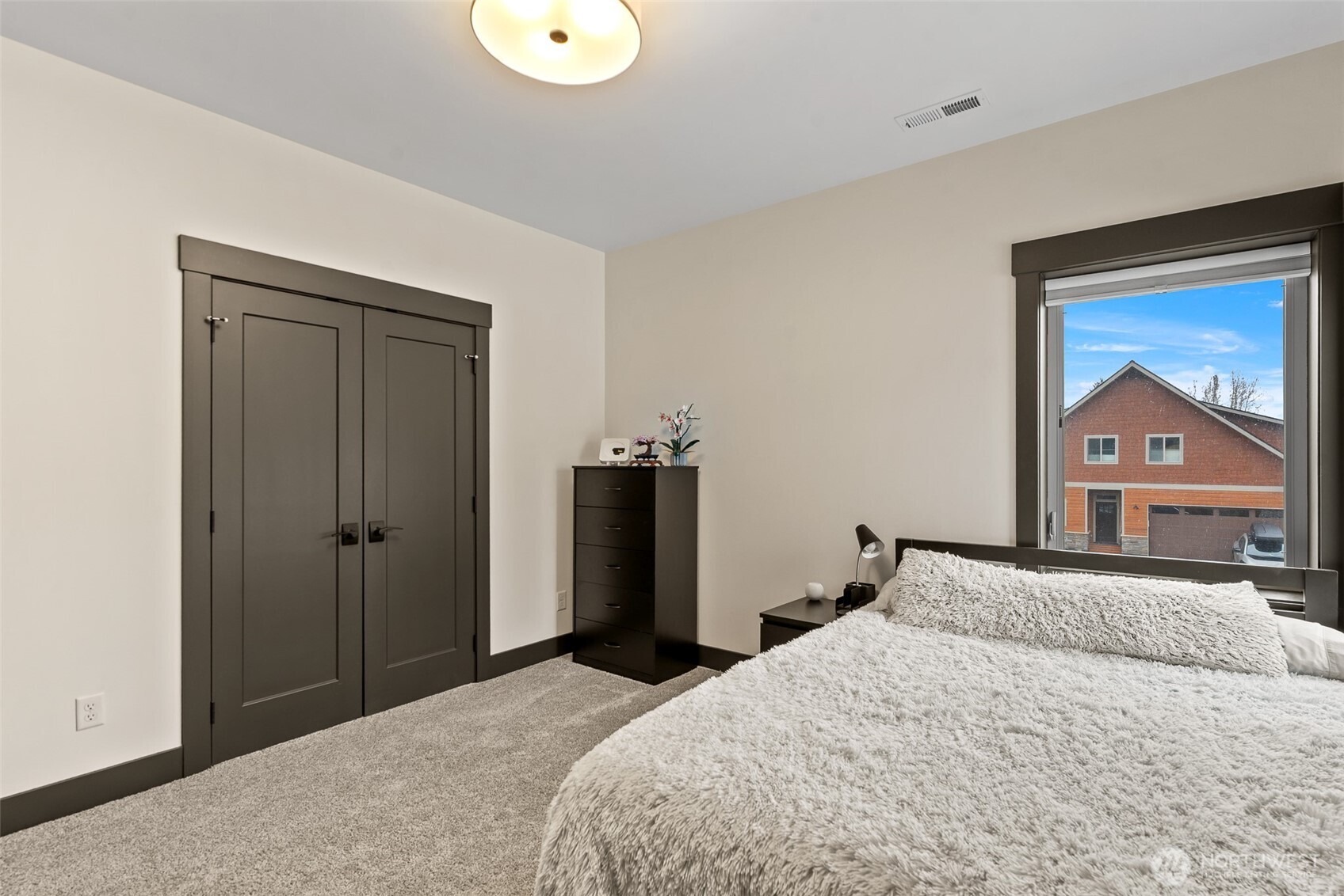 336 Pinegrass