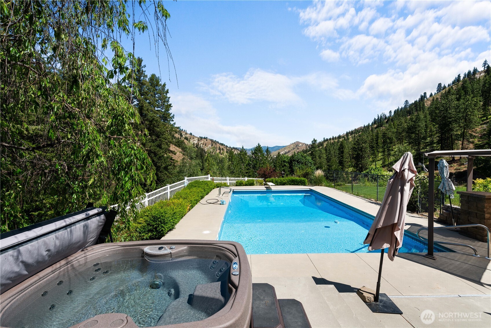 1395 Mission Creek
