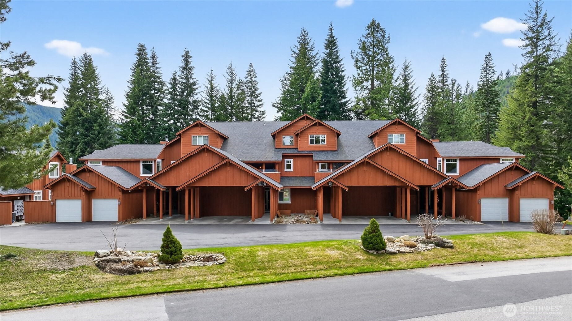 20701 Club House Drive Unit: 205